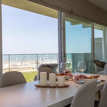 アパート Luxurious Apartment With Incredible Sea View In 'T Zoute